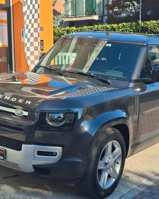 Land Rover Defender 110 3.0d i6 mhev SE awd 7p.ti