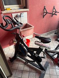 FitBike 700 – Bike da Spinning Professionale