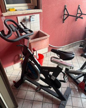 FitBike 700 – Bike da Spinning Professionale