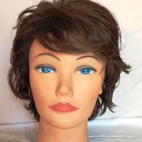 parrucca Gisela Mayer