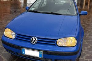 VOLKSWAGEN Golf 4