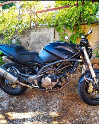 Cagiva Raptor 650