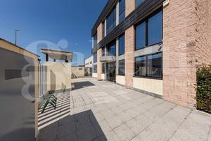 Capannone Industriale Cernusco sul Naviglio