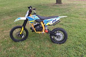 Minicross 50