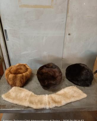 Cappelli di pelliccia e collo