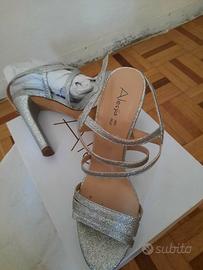 scarpa con tacco