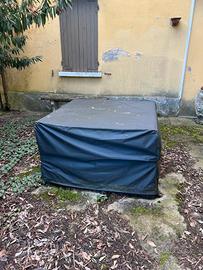 Tavolo da esterno rattan con piano in vetro