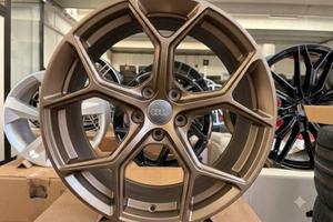 Cerchi nuovi in lega Audi 20 pollici