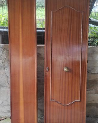 Portoncino d'ingresso in legno