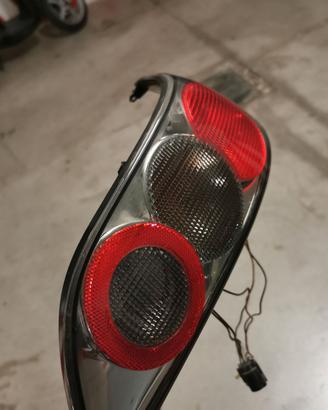 Faro posteriore destro smart roadster  + cerniere