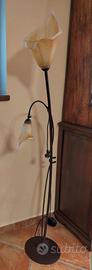 lampada con piedi 