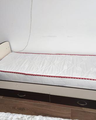 Culla basculante trasformabile in letto