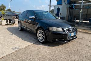 Audi A3 8p 3 porte 1.6 benzina