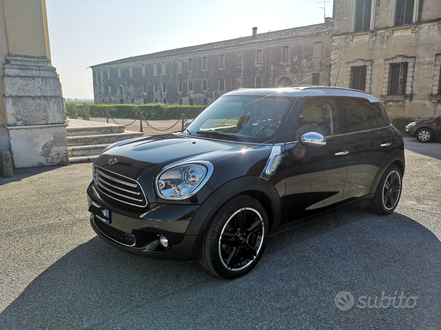 Mini Countryman D WB5053
