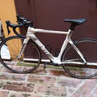 Bici da Triathlon/cronometro Giant