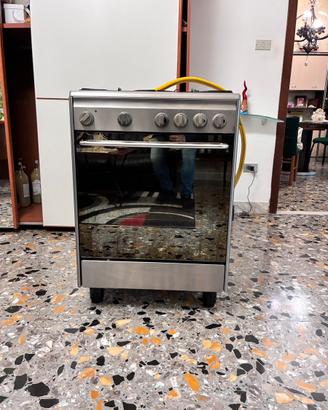 Cucina libera istallazione Smeg