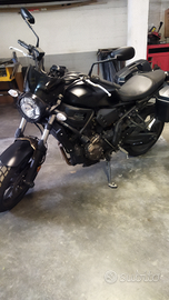 Yamaha Xsr 700 + optional