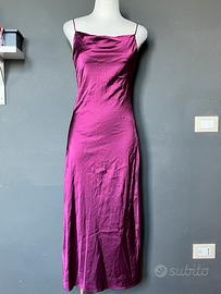 Vestito lungo satinato fucsia elegante