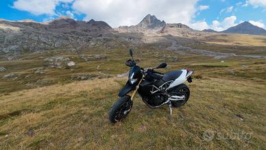 Aprilia Dorsoduro 750 (Depo a libretto) A2