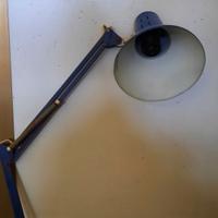 Lampada da tavolo industrial a ni 70"