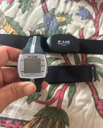 Cardiofrequentimentro Polar con fascia