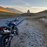 Ducati Monster 696