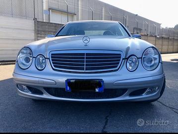 Mercedes classe E 270 CDI (W211)