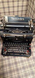 macchina da scrivere Mercedes