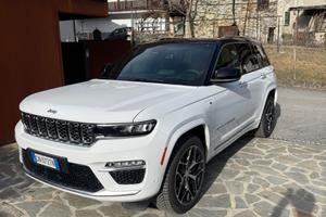 Jeep Grand Cherokee phev Summit Reserve 4xe