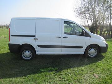 Fiat Scudo 2.0 multijet 128cv Cinghia sostituita