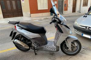 Scooter aprilia sportcity 250