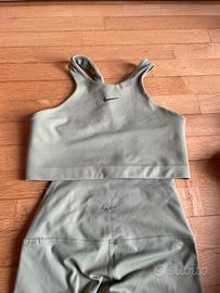 Completo fitness Nike