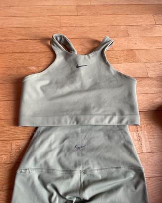 Completo fitness Nike
