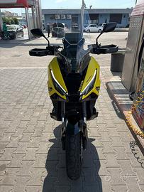 Honda X-ADV 750 - Special Edition Yellow -