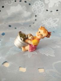 Statuina Bimba con cagnolino e secchiello vintage