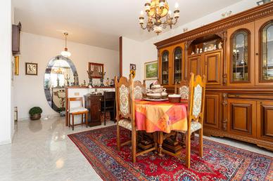 4 LOCALI A CASELLE TORINESE