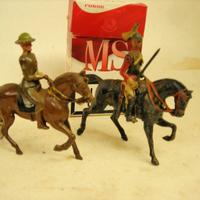 BRITAINS ? 2 ANTICHI CAVALIERI