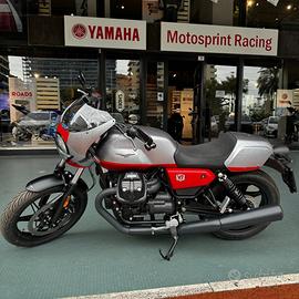 Moto Guzzi V7 Stone