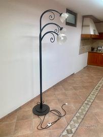 Lampada da salotto ferro battuto