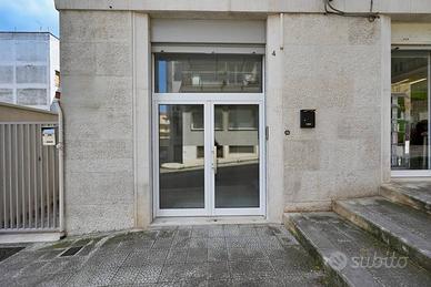 Immobile di 100 m² a Putignano