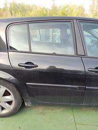 Porta posteriore dx RENAULT MEGANE del 2006