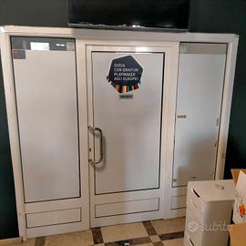porta alluminio colore bianco