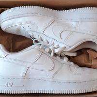 Nike Air Force 1 total white – taglia 40