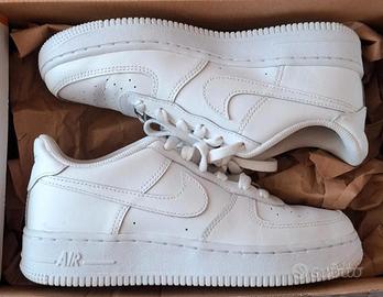Nike Air Force 1 total white – taglia 40