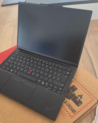 Lenovo ThinkPad E14 Gen7 Inte Core Ultra 7 256V