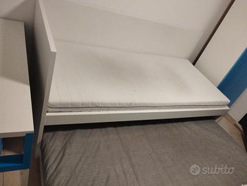 Un letto per bambini