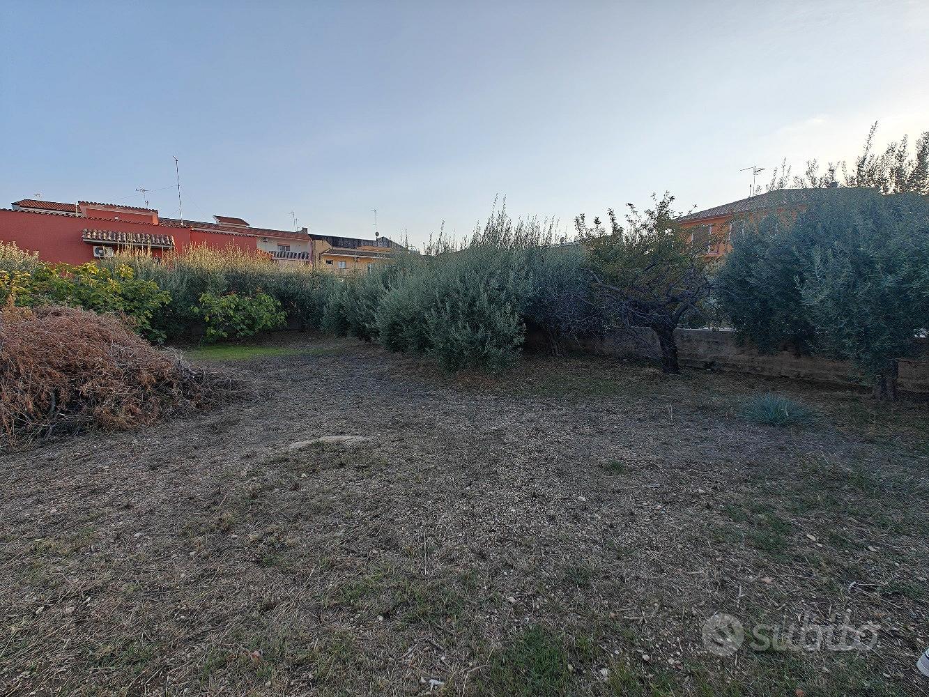 Terreno edificabile 600 mq in pieno centro - Vista 3