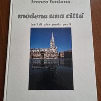 Modena una città di Franco Fontana