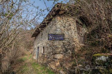 Rustico / Casale di 60 m² con 1 locale a Ardesio