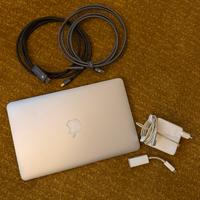 Macbook air 11” mid 2011